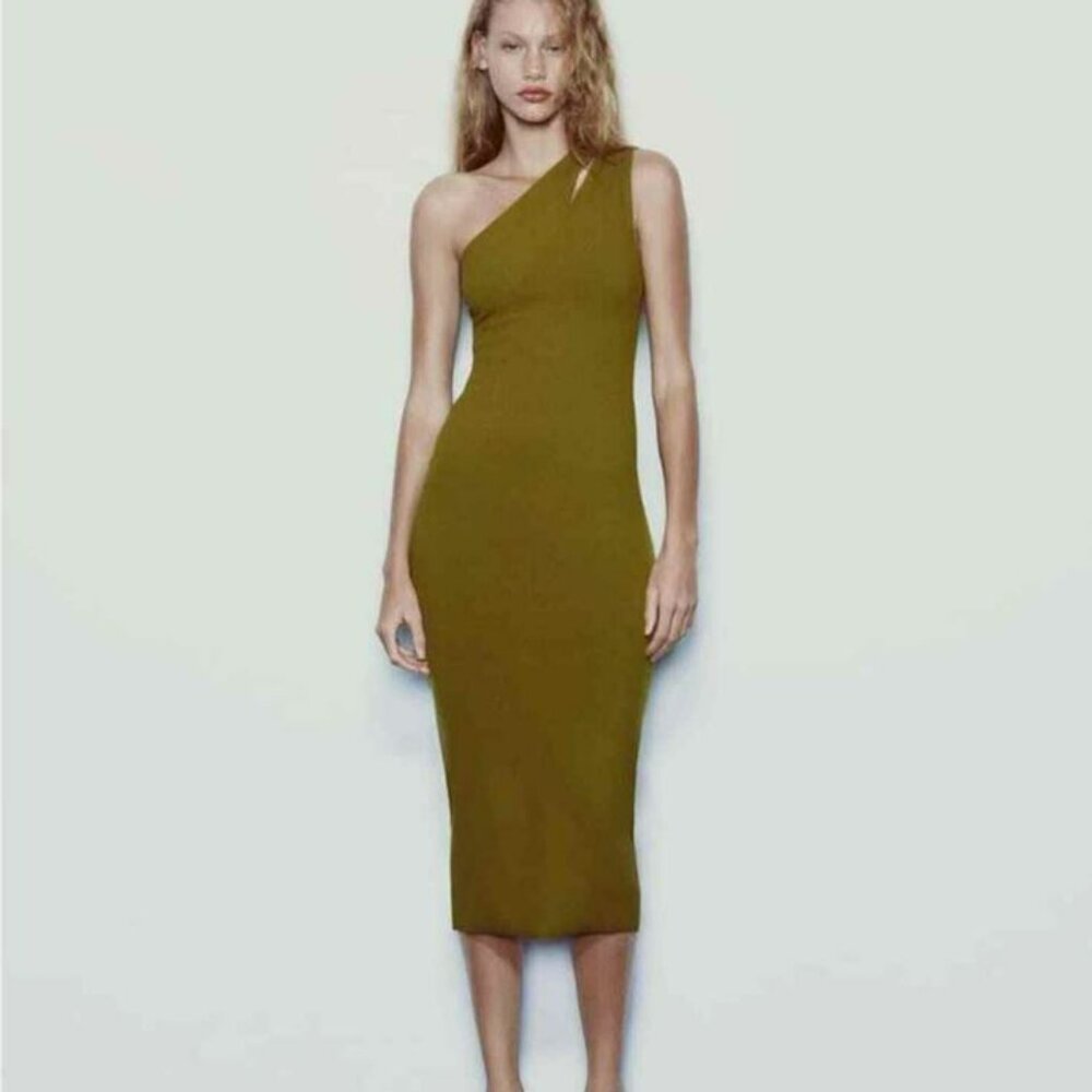 NWT - ZARA FITTED LONG ASYMMETRICAL DRESS - S